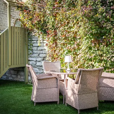 Garden * Reval